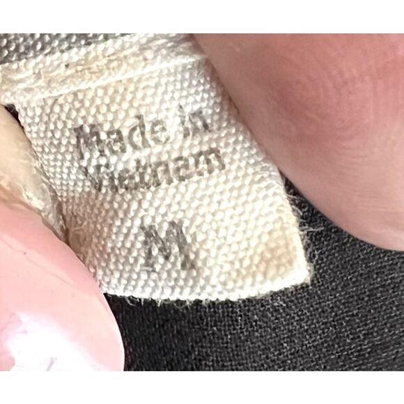 Pleione Cropped Top Women Medium Black Polyester Bubble Sleeve V Neck Blouse - Picture 4 of 10